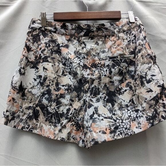 Cute CAD shorts - Picture 2 of 11